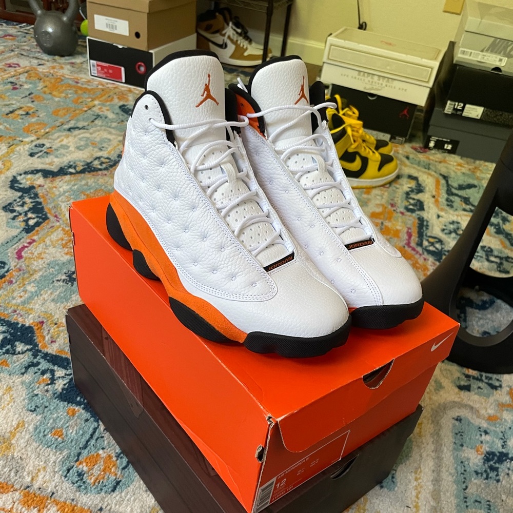SOLD Jordan 13 strarfish shattered backboard